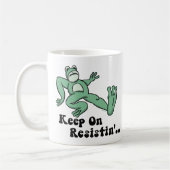 Mug Keep on resisting with the Portland frog (Gauche)