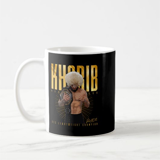 Mug Khabib Nurmagomedov  (Gauche)