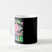 Mug Kiss Your Brain Valentines Autism Awareness Teache (Devant gauche)
