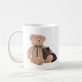 Mug kitten in the arms of a teddy bear (Gauche)