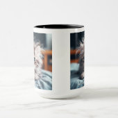 Mug Kitten se réveillant en demandant "Que regardez-vo (Centre)