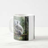 Mug Koala boit du thé dans un arbre (Devant gauche)