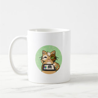 Mug Künstler bei der Arbeit – niedliches Katzendesign
