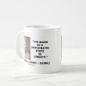 Mug La base d'un état Democratic est citation de (Devant gauche)