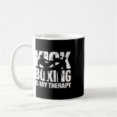 Mug La boxe thaïlandaise est ma thérapie, motif de com (Gauche)