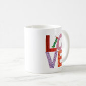 Mug La Caterpillar Très Affamée | AMOUR (Devant droit)