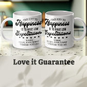 Mug La clé de la boue du bonheur, de faibles attentes