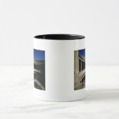 Mug La cour circulaire du palais de Charles (Centre)
