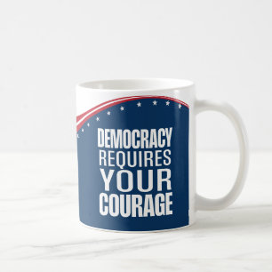 Mug La démocratie nécessite un courage Drapeau