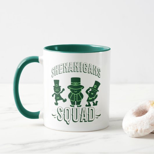 MUG LA FÊTE DE LA SAINT-PATRICK - ÉQUIPÉE DES FRIPONNE (Avec donut)