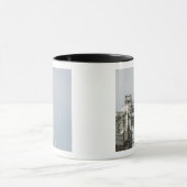 Mug La fusée Ares I-X est vue sur la rampe de lancemen (Centre)