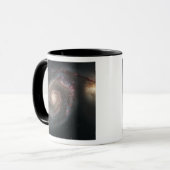 Mug La galaxie tourbillon (M51) et la galaxie d'accomp (Devant gauche)