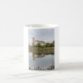 Mug La grange reflétée dans l'eau (Centre)