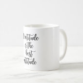 Mug La gratitude est la meilleure attitude citation in (Devant droit)