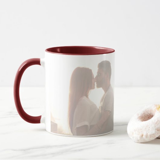 Mug La Journée du Baiser - Célébrons l'Amour Chaque Jo (Avec donut)