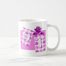la lettre d'ot bloque le pourpre rose