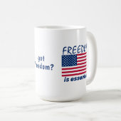 Mug La liberté est essentielle (Devant droit)