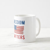 Mug La liberté est importante (Devant droit)