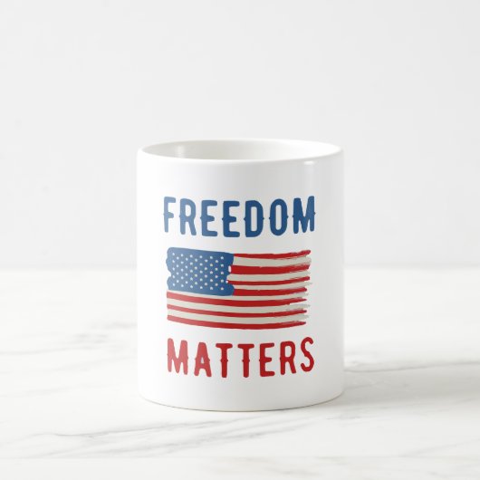 Mug La liberté est importante (Centre)
