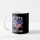 Mug La moitié de mon cœur dans le drapeau de la garde (Gauche)
