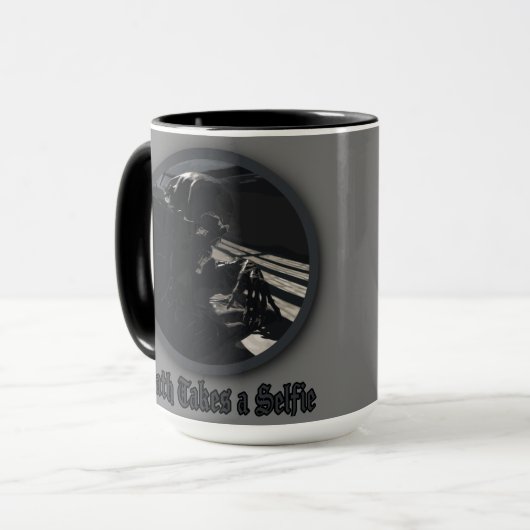 Mug La mort prend un selfie (Devant gauche)