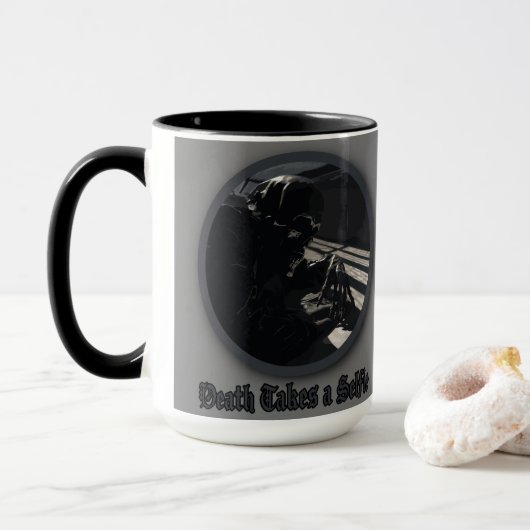Mug La mort prend un selfie (Avec donut)