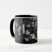 Mug La nuit sur le cimetière - Angel avec le diable (Devant gauche)