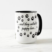 Mug La patte blanche d'amour de chiot de boxeur (Devant droit)