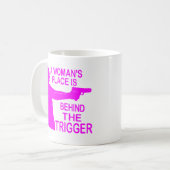 MUG LA PLACE D'UNE FEMME (Devant gauche)