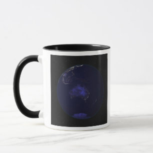 Mug La pleine terre la nuit montrant les lumières 2 d