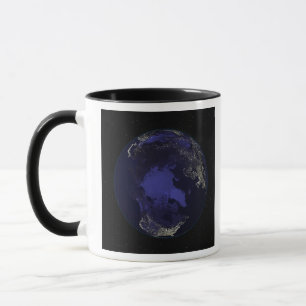 Mug La pleine terre la nuit montrant les lumières 5 d