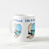 Mug La Scène De Plage Dans Un Mur En Coquillages De Pl (Devant gauche)