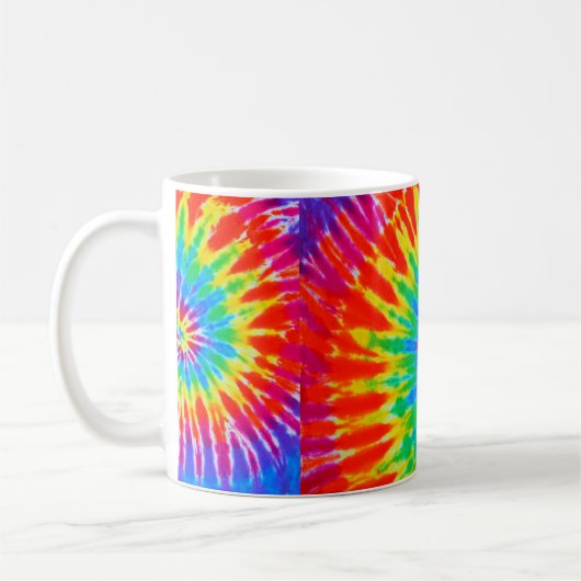 Mug La spirale super d'arc-en-ciel teignent en nouant (Gauche)