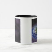 Mug La Terre montrée aux bords extérieurs (Centre)