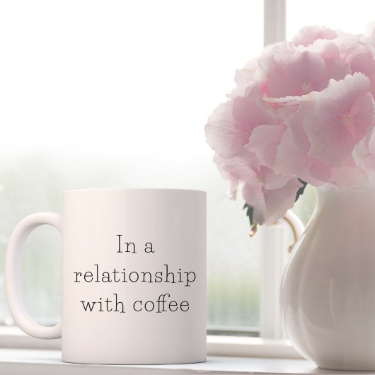 Mug La Typographie Dans Une Relation Avec Le Café