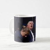 Mug La vague victorieuse de Trump : combattre pour l'A (Devant gauche)