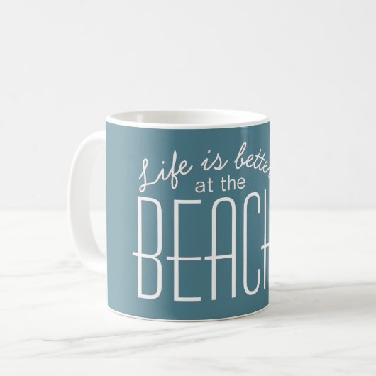 Mug La vie est meilleure à la plage Citation Typograph (Devant gauche)