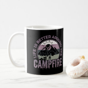 Mug La vie est meilleure autour du Campfire Camping Ca