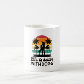 Mug La vie est meilleure avec les chiens Retro Sunset (Centre)