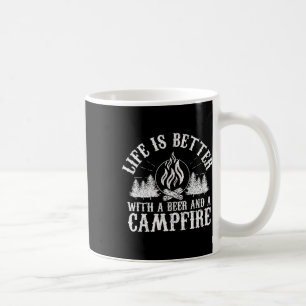 Mug La vie est meilleure avec une bière et un feu de c