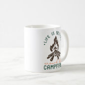 Mug La Vie Est Mieux Autour Du Feu De Campagne (Devant droit)
