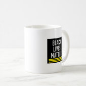 Mug La vie noire importe (Devant droit)