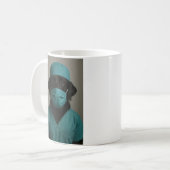 Mug Labrador noir en tenue de bloc (Devant gauche)