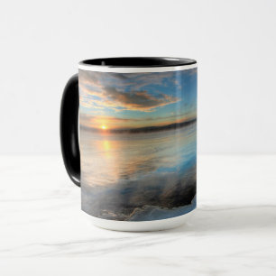 Mug Lac Teslin après une tempête de déblaiement, Yukon