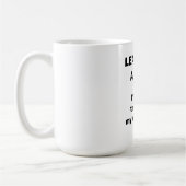 Mug Laissez-moi seul.  Je parle seulement à mon chien (Gauche)