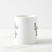 Mug Lake Life House Chic Typographie Simple (Centre)