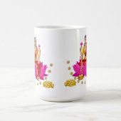 Mug Lakshmi (Centre)