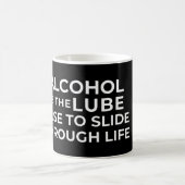 MUG L'ALCOOL EST LE LUBE QUE J'UTILISE POUR DIMENSIONN (Centre)