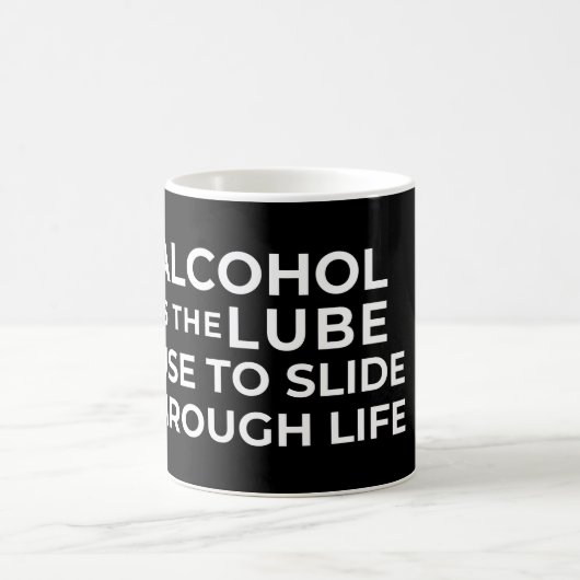 MUG L'ALCOOL EST LE LUBE QUE J'UTILISE POUR DIMENSIONN (Centre)