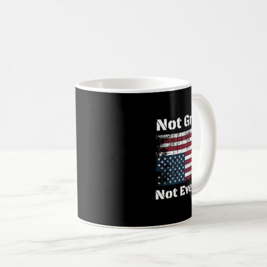 Mug L'Amérique pas géniale pas même correcte Les Améri (Devant droit)